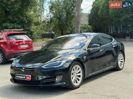 Чорний Тесла Модель С, об'ємом двигуна 0 л та пробігом 157 тис. км за 14990 $, фото 1 на Automoto.ua