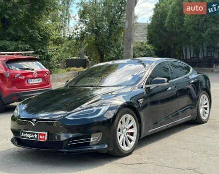 Черный Тесла Модель С, объемом двигателя 0 л и пробегом 157 тыс. км за 14490 $, фото 1 на Automoto.ua