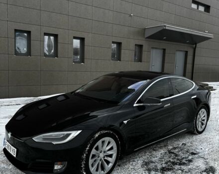 Чорний Тесла Модель С, об'ємом двигуна 0 л та пробігом 192 тис. км за 367 $, фото 1 на Automoto.ua