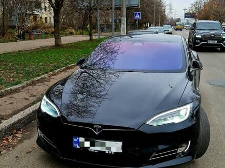 Чорний Тесла Модель С, об'ємом двигуна 0 л та пробігом 110 тис. км за 17000 $, фото 1 на Automoto.ua