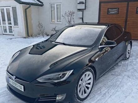 Черный Тесла Модель С, объемом двигателя 0 л и пробегом 113 тыс. км за 16300 $, фото 1 на Automoto.ua