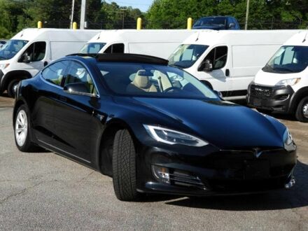 Тесла Модель С 2017 у Вінниці на Automoto.ua Чорний Тесла Модель С, об'ємом двигуна 0 л та пробігом 41 тис. км за 13900 $, фото 1 на Automoto.ua