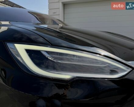 Черный Тесла Модель С, объемом двигателя 0 л и пробегом 130 тыс. км за 22800 $, фото 1 на Automoto.ua