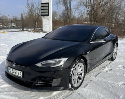 Черный Тесла Модель С, объемом двигателя 0 л и пробегом 195 тыс. км за 16200 $, фото 1 на Automoto.ua