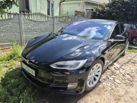 Черный Тесла Модель С, объемом двигателя 0 л и пробегом 170 тыс. км за 17500 $, фото 1 на Automoto.ua