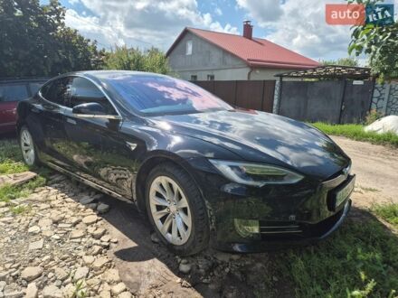 Чорний Тесла Модель С, об'ємом двигуна 0 л та пробігом 175 тис. км за 17500 $, фото 1 на Automoto.ua