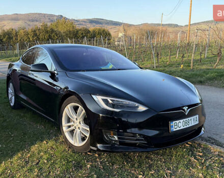 Черный Тесла Модель С, объемом двигателя 0 л и пробегом 120 тыс. км за 21500 $, фото 1 на Automoto.ua