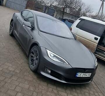 Черный Тесла Модель С, объемом двигателя 0 л и пробегом 119 тыс. км за 20000 $, фото 1 на Automoto.ua