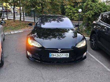 Тесла Модель С 2017 у Одесі на Automoto.ua Чорний Тесла Модель С, об'ємом двигуна 0 л та пробігом 165 тис. км за 14990 $, фото 1 на Automoto.ua