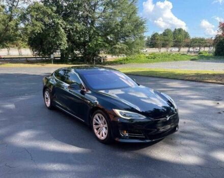 Чорний Тесла Модель С, об'ємом двигуна 0 л та пробігом 45 тис. км за 9200 $, фото 1 на Automoto.ua