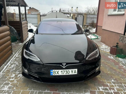 Черный Тесла Модель С, объемом двигателя 0 л и пробегом 91 тыс. км за 25500 $, фото 1 на Automoto.ua