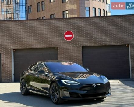 Чорний Тесла Модель С, об'ємом двигуна 0 л та пробігом 255 тис. км за 19500 $, фото 1 на Automoto.ua