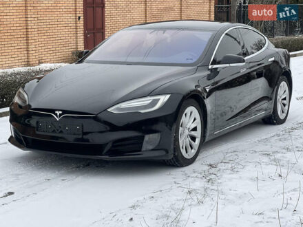 Тесла Модель С 2017 в Харькове на Automoto.ua Черный Тесла Модель С, объемом двигателя 0 л и пробегом 124 тыс. км за 17999 $, фото 1 на Automoto.ua