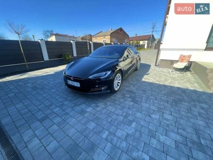 Черный Тесла Модель С, объемом двигателя 0 л и пробегом 120 тыс. км за 28500 $, фото 1 на Automoto.ua