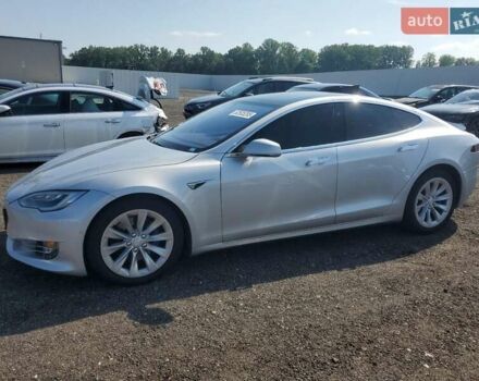Черный Тесла Модель С, объемом двигателя 0 л и пробегом 140 тыс. км за 7100 $, фото 1 на Automoto.ua