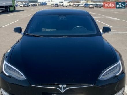 Черный Тесла Модель С, объемом двигателя 0 л и пробегом 189 тыс. км за 17400 $, фото 1 на Automoto.ua