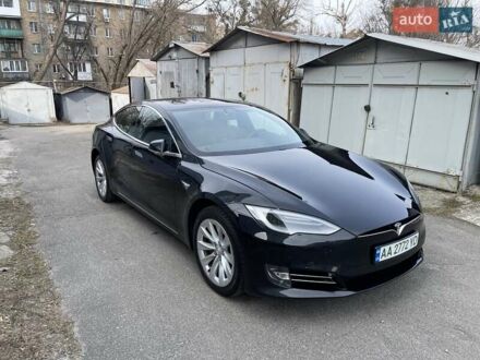 Тесла Модель С 2018 в Киеве на Automoto.ua Черный Тесла Модель С, объемом двигателя 0 л и пробегом 169 тыс. км за 23900 $, фото 1 на Automoto.ua