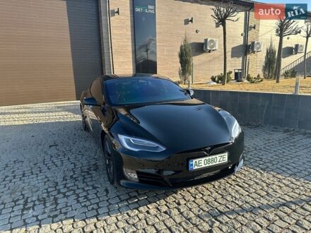 Чорний Тесла Модель С, об'ємом двигуна 0 л та пробігом 73 тис. км за 19000 $, фото 1 на Automoto.ua