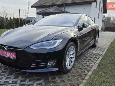 Черный Тесла Модель С, объемом двигателя 0 л и пробегом 217 тыс. км за 16300 $, фото 1 на Automoto.ua