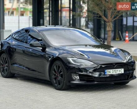 Черный Тесла Модель С, объемом двигателя 0 л и пробегом 52 тыс. км за 29999 $, фото 1 на Automoto.ua