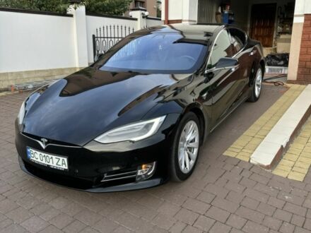 Тесла Модель С 2018 в Львове на Automoto.ua Черный Тесла Модель С, объемом двигателя 0 л и пробегом 120 тыс. км за 18900 $, фото 1 на Automoto.ua