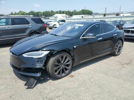 Тесла Модель С 2018 у Львові на Automoto.ua Чорний Тесла Модель С, об'ємом двигуна 0 л та пробігом 63 тис. км за 7000 $, фото 1 на Automoto.ua