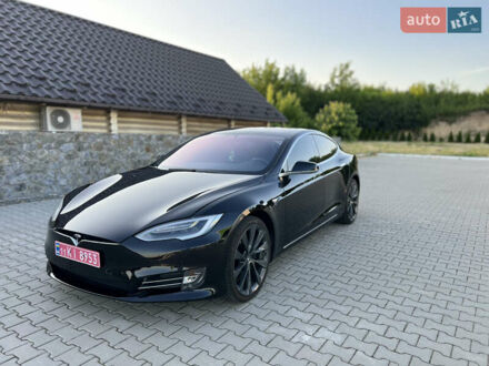 Тесла Модель С 2018 в Калиновке на Automoto.ua Черный Тесла Модель С, объемом двигателя 0 л и пробегом 155 тыс. км за 17999 $, фото 1 на Automoto.ua