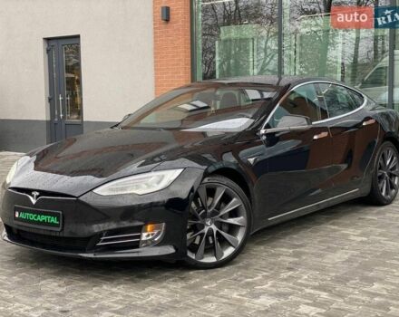 Черный Тесла Модель С, объемом двигателя 0 л и пробегом 71 тыс. км за 25990 $, фото 1 на Automoto.ua