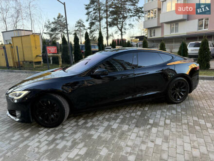 Черный Тесла Модель С, объемом двигателя 0 л и пробегом 91 тыс. км за 24000 $, фото 1 на Automoto.ua