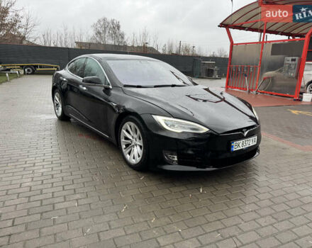 Черный Тесла Модель С, объемом двигателя 0 л и пробегом 138 тыс. км за 18700 $, фото 1 на Automoto.ua