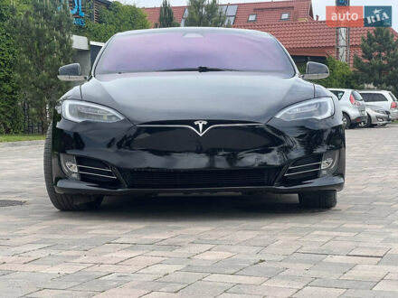Тесла Модель С 2019 в Ивано-Франковске на Automoto.ua Черный Тесла Модель С, объемом двигателя 0 л и пробегом 82 тыс. км за 32000 $, фото 1 на Automoto.ua