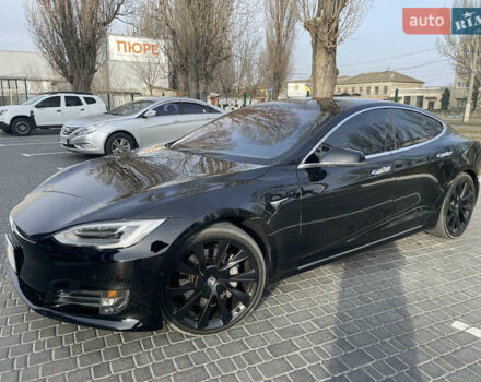 Чорний Тесла Модель С, об'ємом двигуна 0 л та пробігом 92 тис. км за 30300 $, фото 1 на Automoto.ua