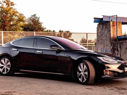Чорний Тесла Модель С, об'ємом двигуна 0 л та пробігом 84 тис. км за 26500 $, фото 1 на Automoto.ua