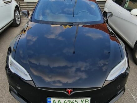 Тесла Модель С 2021 в Киеве на Automoto.ua Черный Тесла Модель С, объемом двигателя 0 л и пробегом 194 тыс. км за 17200 $, фото 1 на Automoto.ua
