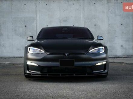Черный Тесла Модель С, объемом двигателя 0 л и пробегом 64 тыс. км за 44000 $, фото 1 на Automoto.ua