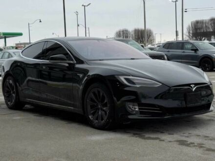 Черный Тесла Модель С, объемом двигателя 0 л и пробегом 14 тыс. км за 12500 $, фото 1 на Automoto.ua
