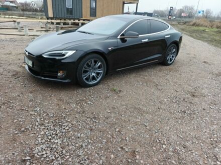 Черный Тесла Модель С, объемом двигателя 0 л и пробегом 110 тыс. км за 28000 $, фото 1 на Automoto.ua