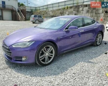 Фиолетовый Тесла Модель С, объемом двигателя 0 л и пробегом 170 тыс. км за 6700 $, фото 1 на Automoto.ua