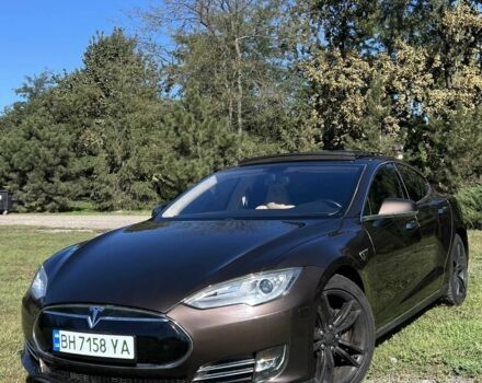Коричневый Тесла Модель С, объемом двигателя 0 л и пробегом 200 тыс. км за 11700 $, фото 5 на Automoto.ua