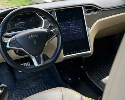 Коричневый Тесла Модель С, объемом двигателя 0 л и пробегом 200 тыс. км за 11700 $, фото 4 на Automoto.ua