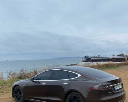 Коричневый Тесла Модель С, объемом двигателя 0 л и пробегом 200 тыс. км за 11700 $, фото 6 на Automoto.ua