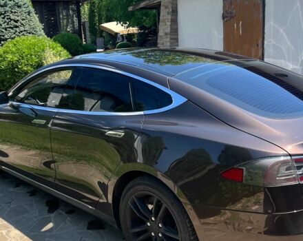 Коричневый Тесла Модель С, объемом двигателя 0 л и пробегом 200 тыс. км за 11700 $, фото 13 на Automoto.ua