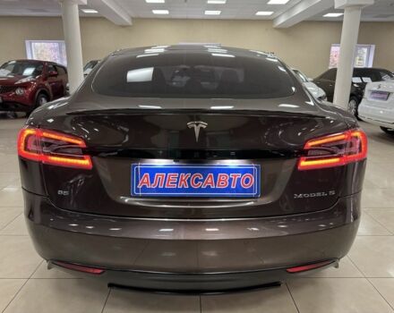 Коричневий Тесла Модель С, об'ємом двигуна 0 л та пробігом 192 тис. км за 13600 $, фото 6 на Automoto.ua