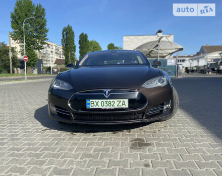 Коричневий Тесла Модель С, об'ємом двигуна 0 л та пробігом 217 тис. км за 14000 $, фото 12 на Automoto.ua
