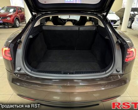 Коричневий Тесла Модель С, об'ємом двигуна 0.31 л та пробігом 192 тис. км за 13600 $, фото 6 на Automoto.ua