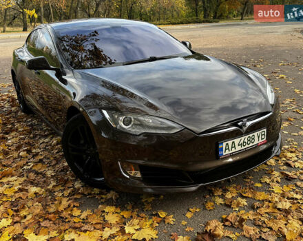 Коричневий Тесла Модель С, об'ємом двигуна 0 л та пробігом 190 тис. км за 13600 $, фото 36 на Automoto.ua