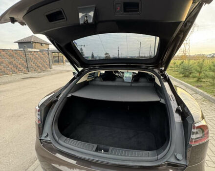 Коричневый Тесла Модель С, объемом двигателя 0 л и пробегом 268 тыс. км за 13000 $, фото 37 на Automoto.ua