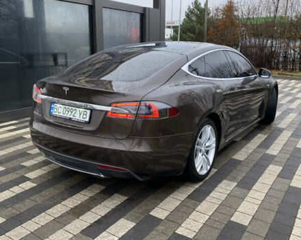 Коричневый Тесла Модель С, объемом двигателя 0 л и пробегом 110 тыс. км за 12800 $, фото 4 на Automoto.ua