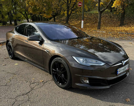 Коричневий Тесла Модель С, об'ємом двигуна 0 л та пробігом 190 тис. км за 13600 $, фото 2 на Automoto.ua