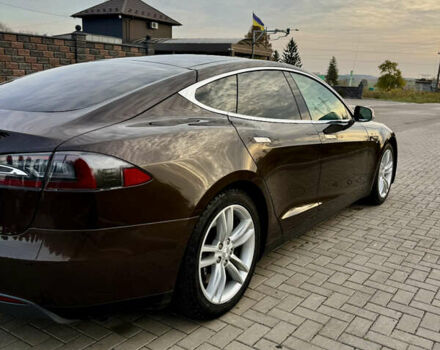 Коричневый Тесла Модель С, объемом двигателя 0 л и пробегом 268 тыс. км за 13000 $, фото 16 на Automoto.ua